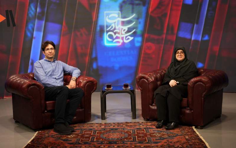فاطمه مهاجرانی اولین مهمان «سیاست در حاشیه» شد