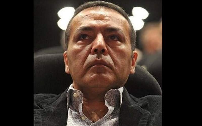 ترجیح می‌دهم در کنار مردم کشور عزیزم باشم