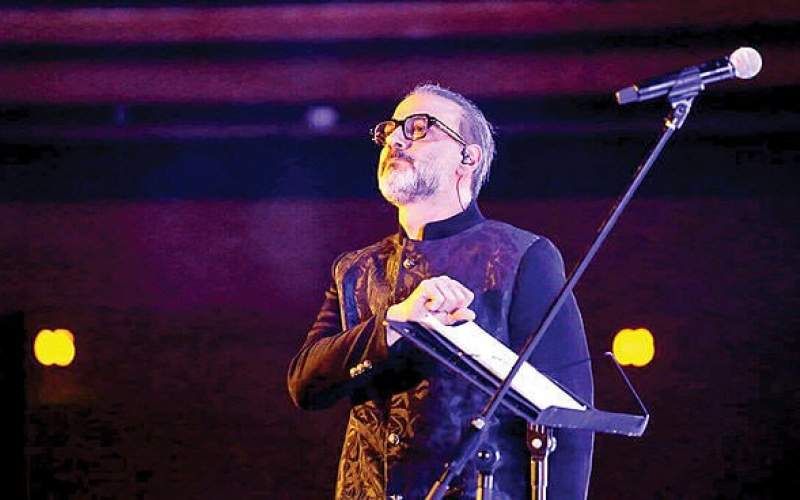 علیرضا قربانی با «ایرانم» بازگشت و کنسرت ۳ شب دیگر تمدید شد