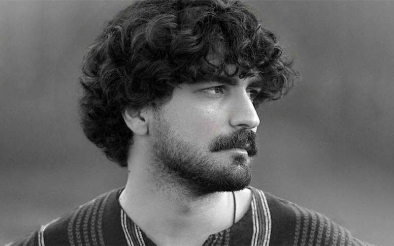 عرفان طهماسبی خواننده «بامداد خمار»