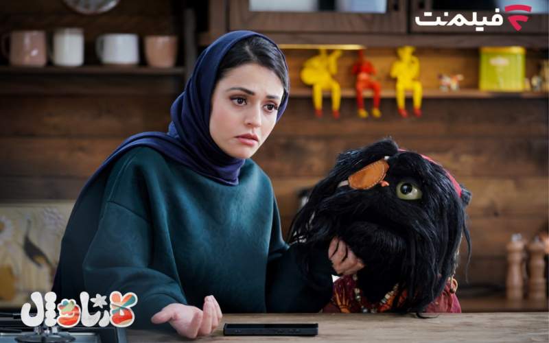 سوگل خلیق با افتو کل کل می‌کند