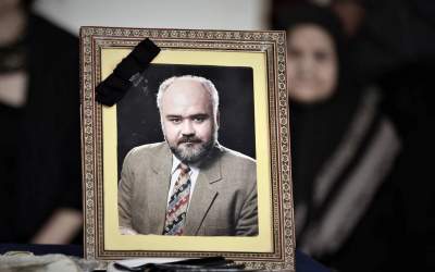 گزارش تصویری از آیین بدرقه اکبر عبدی در محوطه تالار وحدت  <img src="/images/picture_icon.png" width="16" height="16" border="0" align="top">